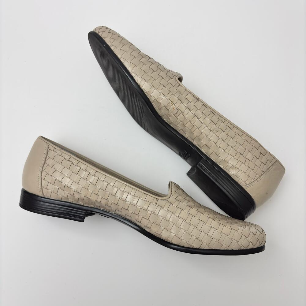 Trotters Bone Cream Woven Slip On Flat Loafers Women's Size 10.5 - Picture 8 of 8